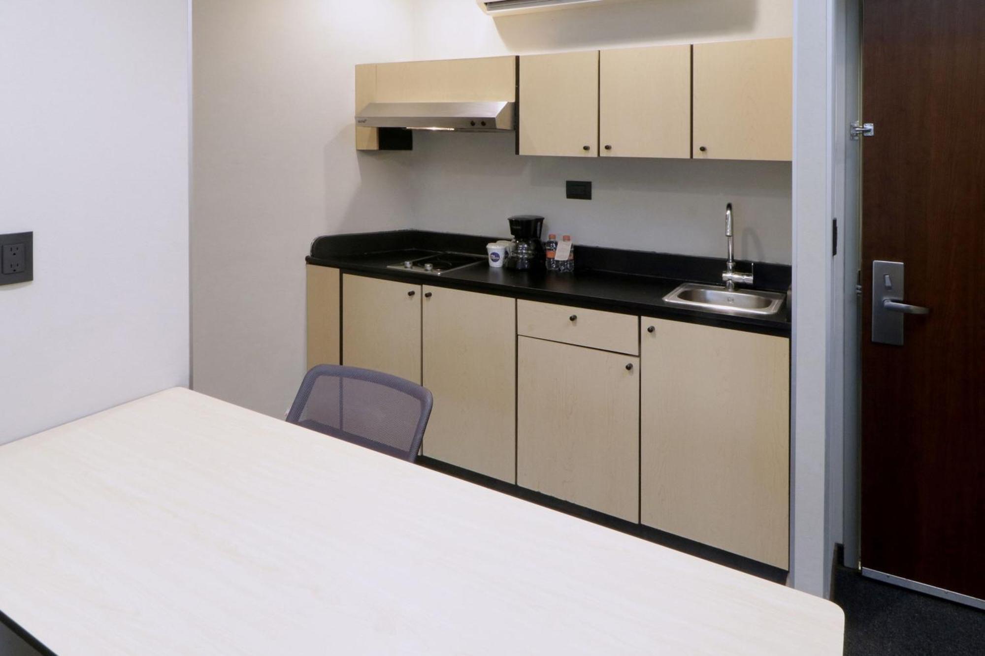 City Express Plus By Marriott Monterrey Nuevo Sur Екстериор снимка