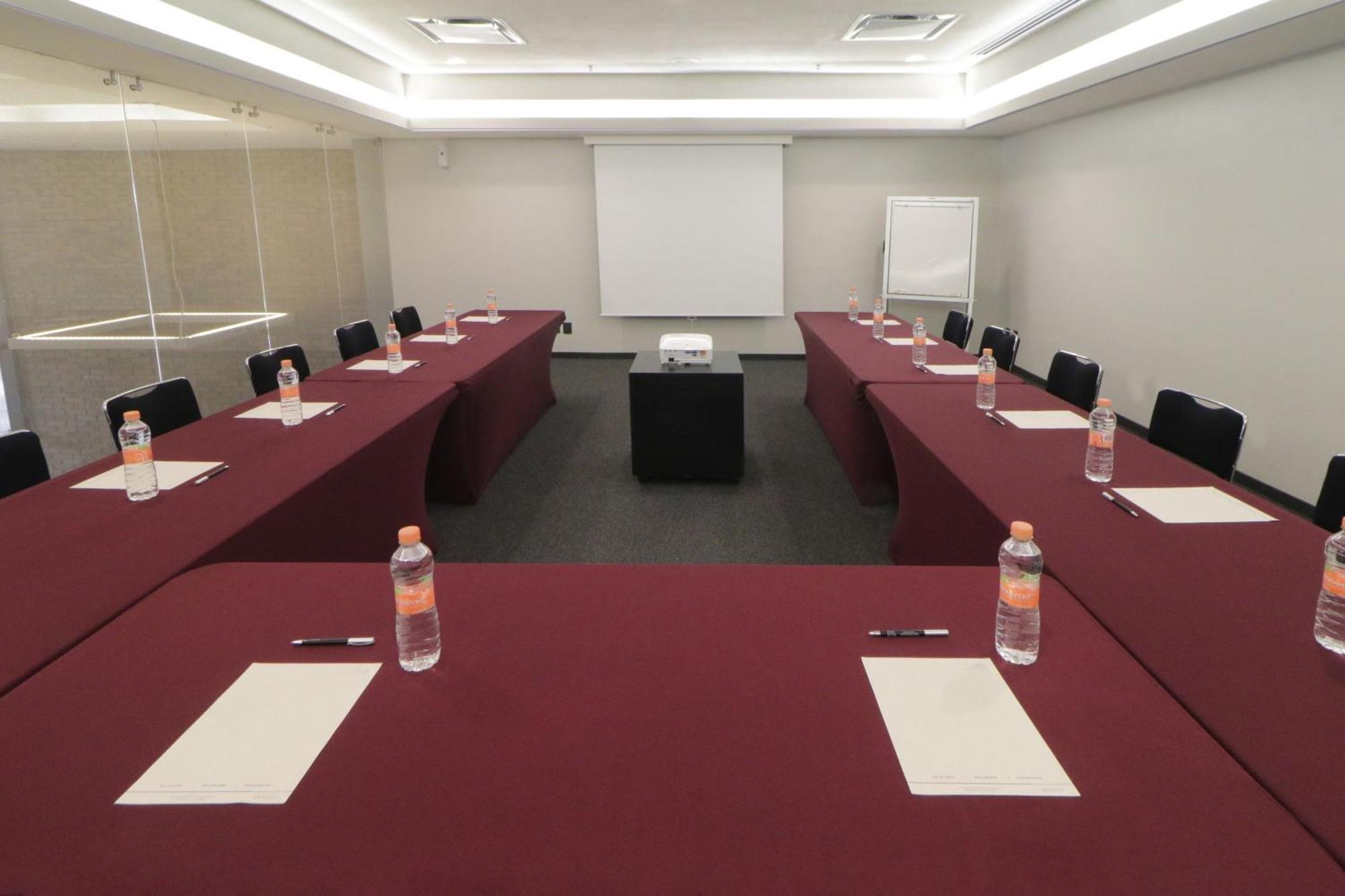 City Express Plus By Marriott Monterrey Nuevo Sur Екстериор снимка